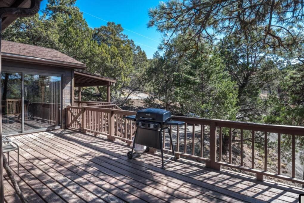 Coronado, Cabin at Ruidoso, with Forest View Exterior foto