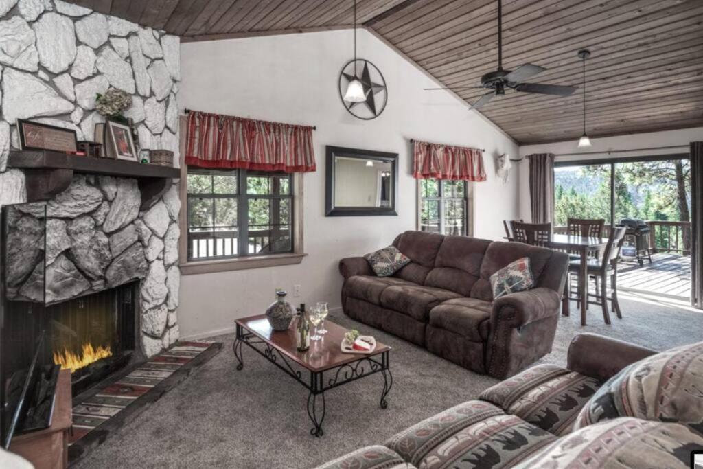 Coronado, Cabin at Ruidoso, with Forest View Exterior foto